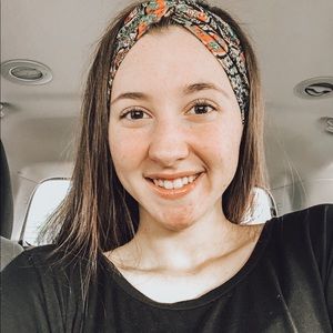 Meet your Posher, Hannah